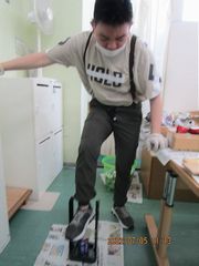 「アルミ缶潰し」始めました!