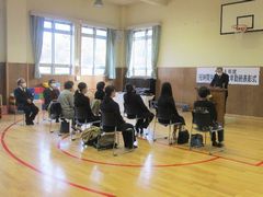 “短時間労働職員永年勤続者表彰式が行われました。