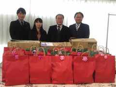 室蘭北ロータリークラブ様よりお菓子をいただきました!