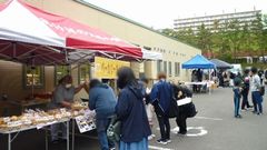 大盛況の販売会♪