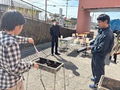 「親 睦 会」