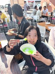 「親 睦 会」